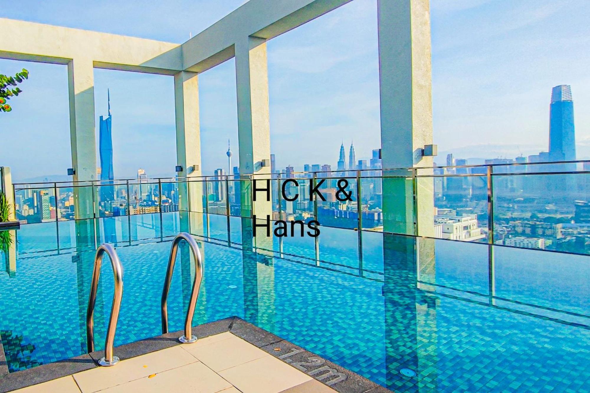 Stylish Balcony Kl At Trion 2 By Hck Pangsapuri Kuala Lumpur