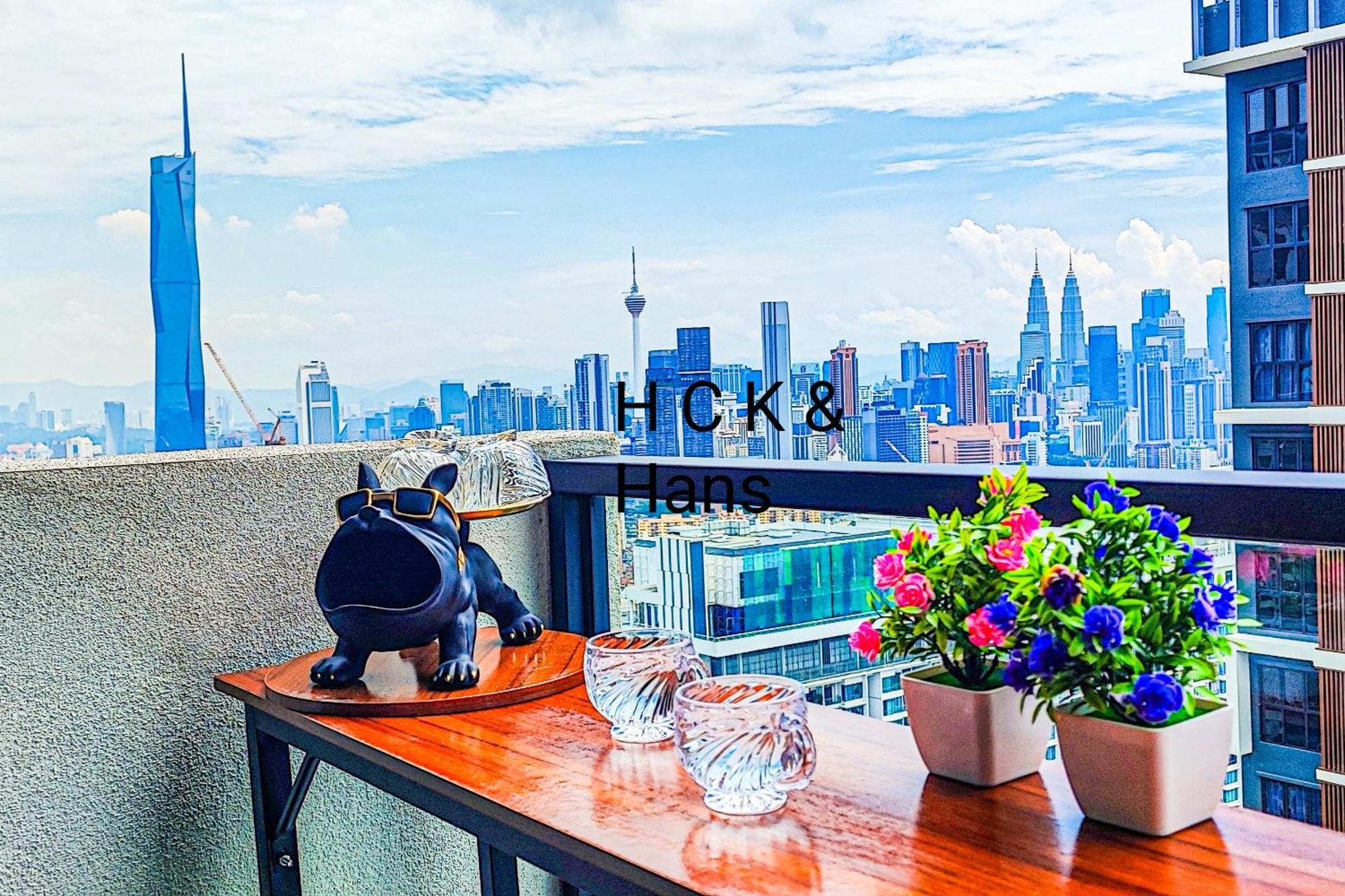 Stylish Balcony Kl At Trion 2 By Hck Pangsapuri